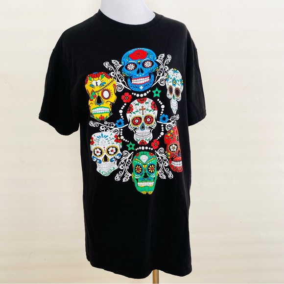 ALSTYLE SUGAR SKULLS BLACK TEE SHORT SLEEVE CREWNECK MEDIUM HALLOWEEN - Picture 2 of 8